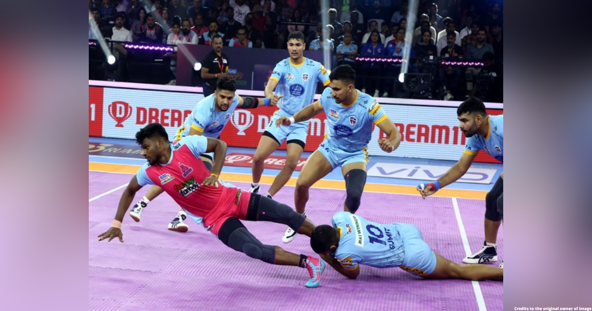PKL: Raiders shine as UP Yoddhas start season with thrilling win over Jaipur Pink Panthers